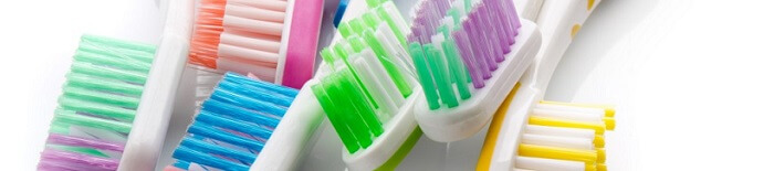 different kinds of toothbrushes for oral care
